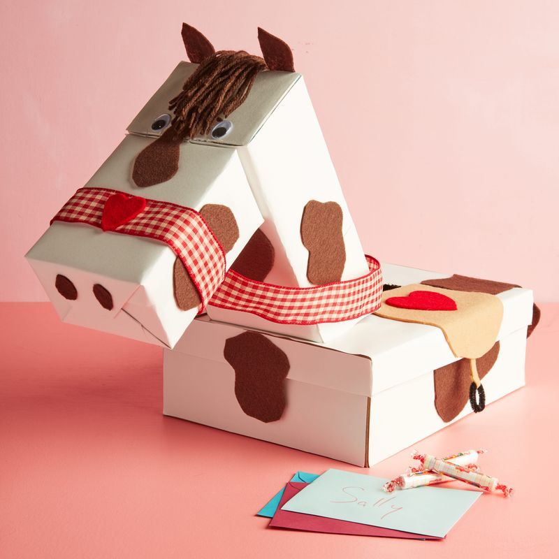 Unicorn Valentine Box