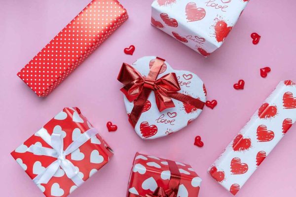 DIY-Valentine-Gifts-For-Coworkers