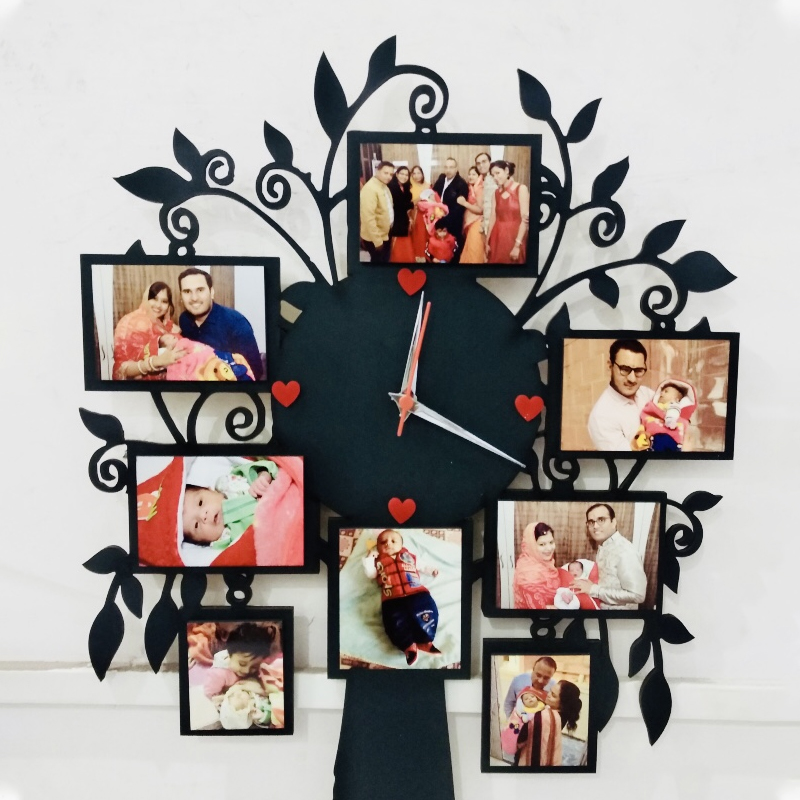 Family tree clock