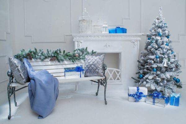 blue and white christmas decorations ideas