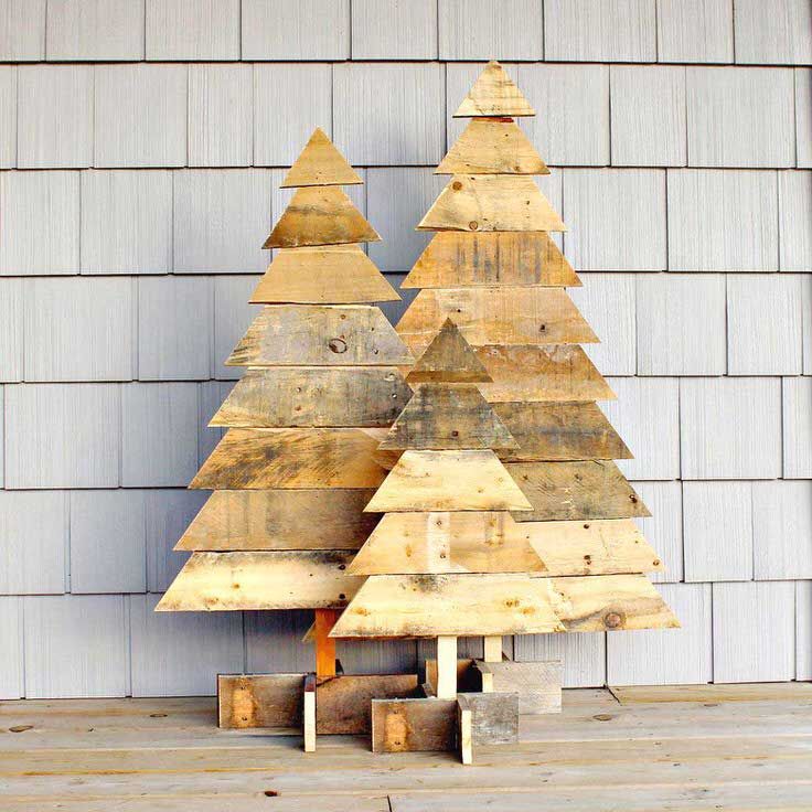 Weather-proof Wooden Christmas Tree