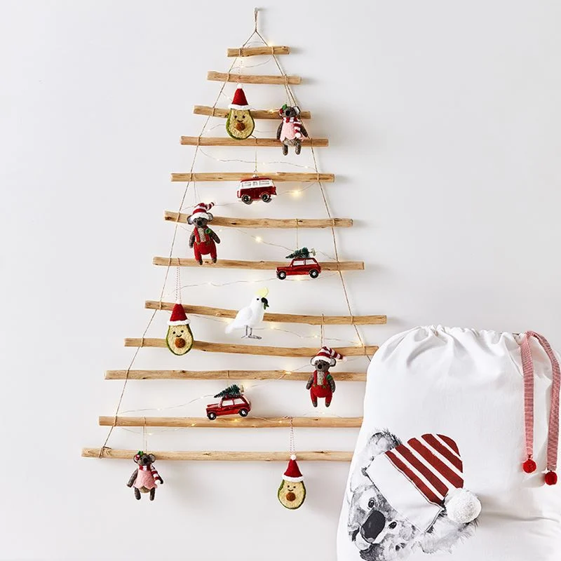Wall Hung Christmas Tree